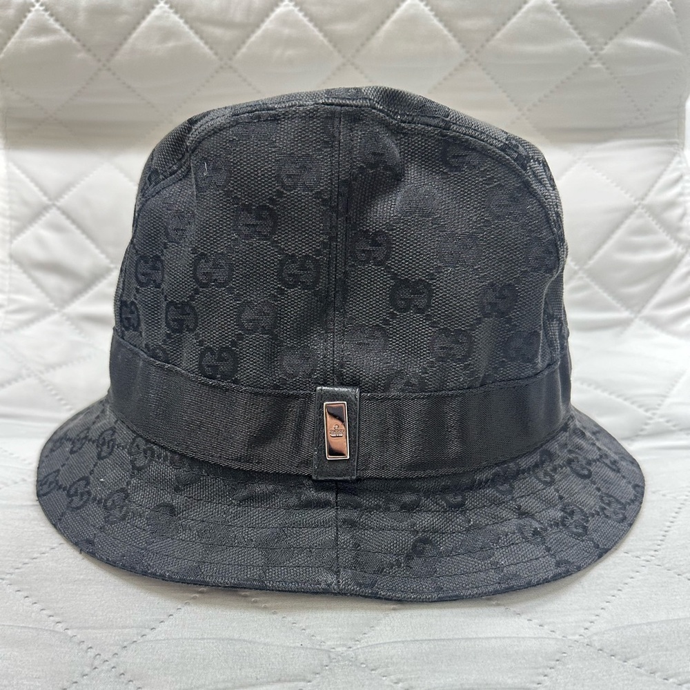 GUCCI Bucket hat